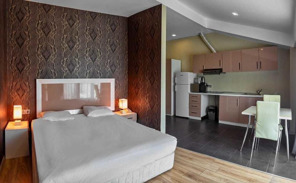 Hotel Diplomat 3*
