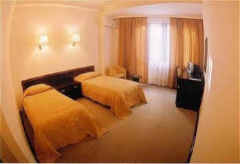 Diplomat Hotel